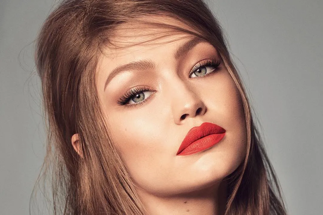 Tips on Finding the right red lipstick